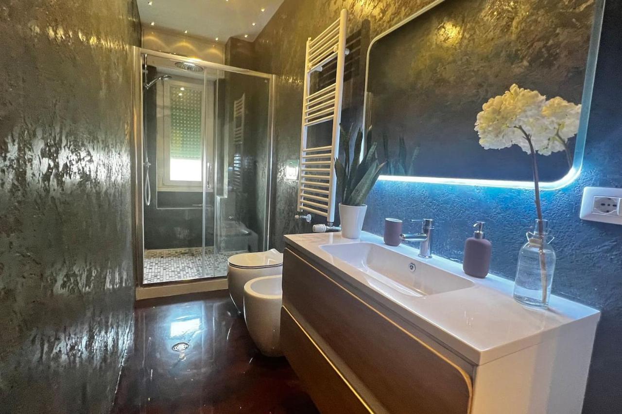 Prestigioso Trilocale Sui Navigli Con A/C & Wi-Fi Appartement Milaan Buitenkant foto