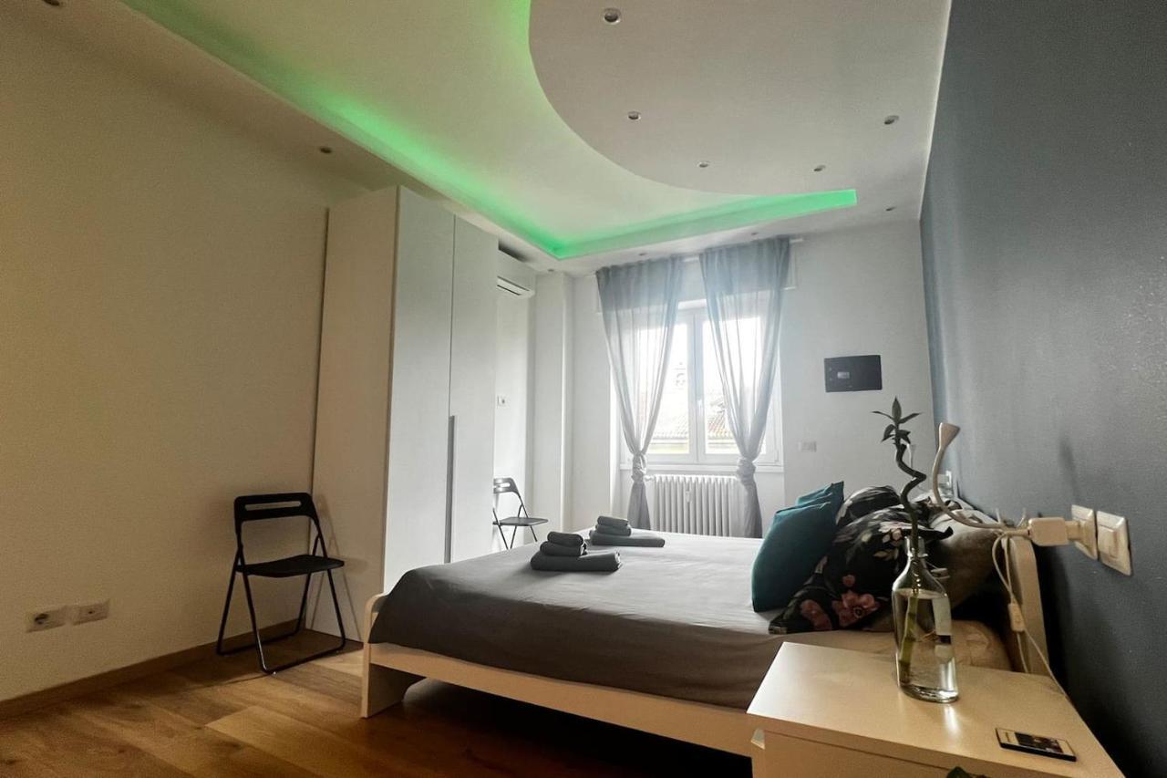 Prestigioso Trilocale Sui Navigli Con A/C & Wi-Fi Appartement Milaan Buitenkant foto