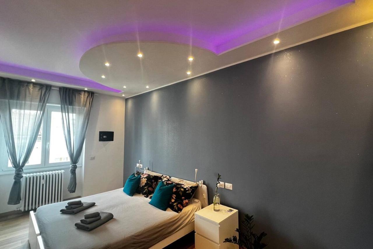 Prestigioso Trilocale Sui Navigli Con A/C & Wi-Fi Appartement Milaan Buitenkant foto